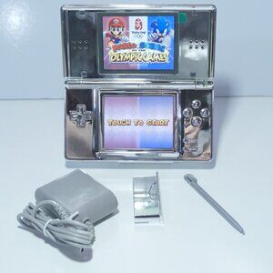 Nintendo DS Lite Metallic Chrome Silver Mirror Handheld Game System w/ Charger